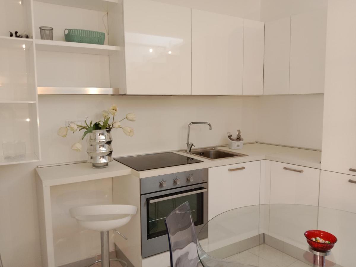 "Lo Studiolo" Apartment Пиццо Экстерьер фото