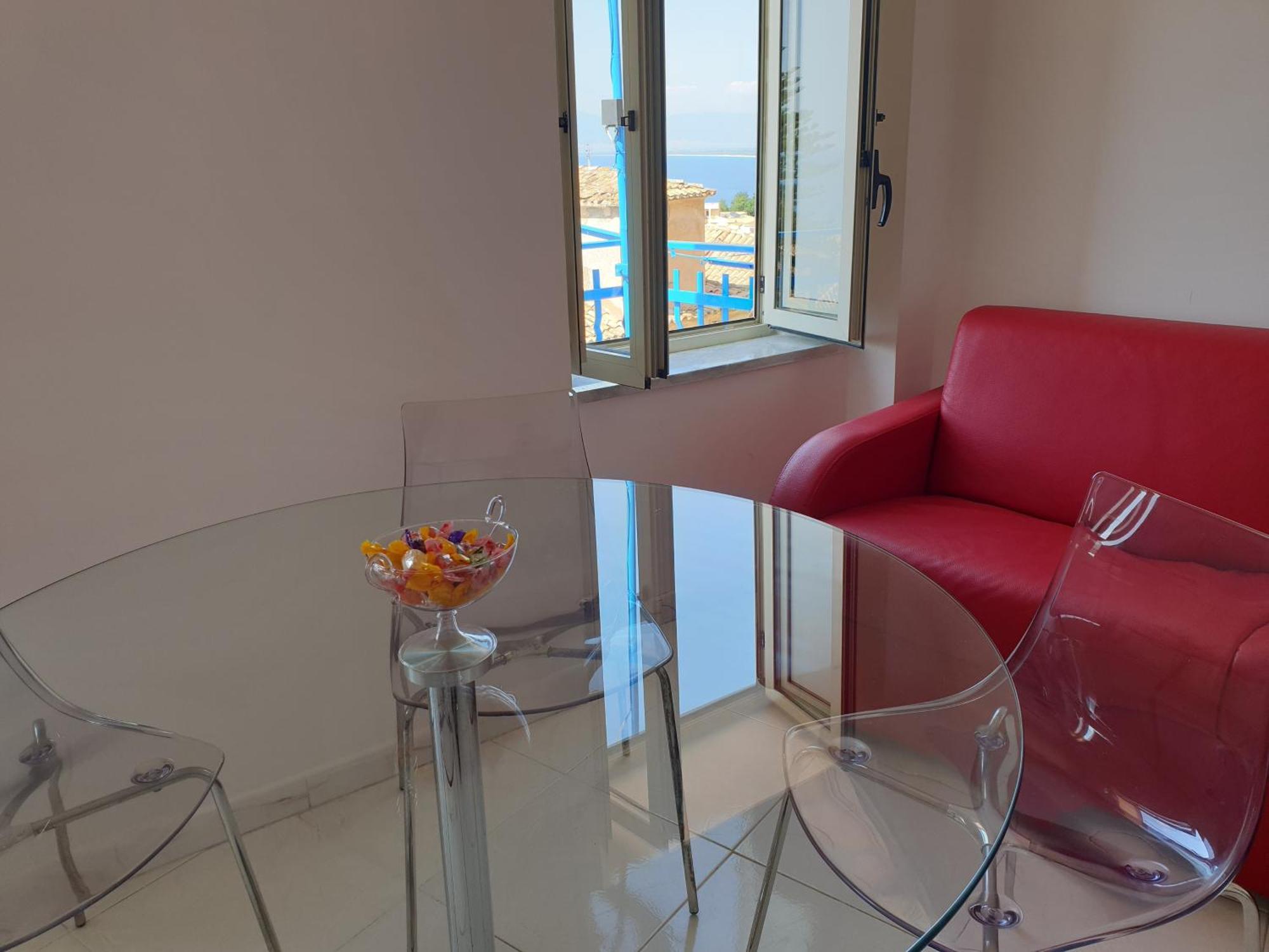 "Lo Studiolo" Apartment Пиццо Экстерьер фото